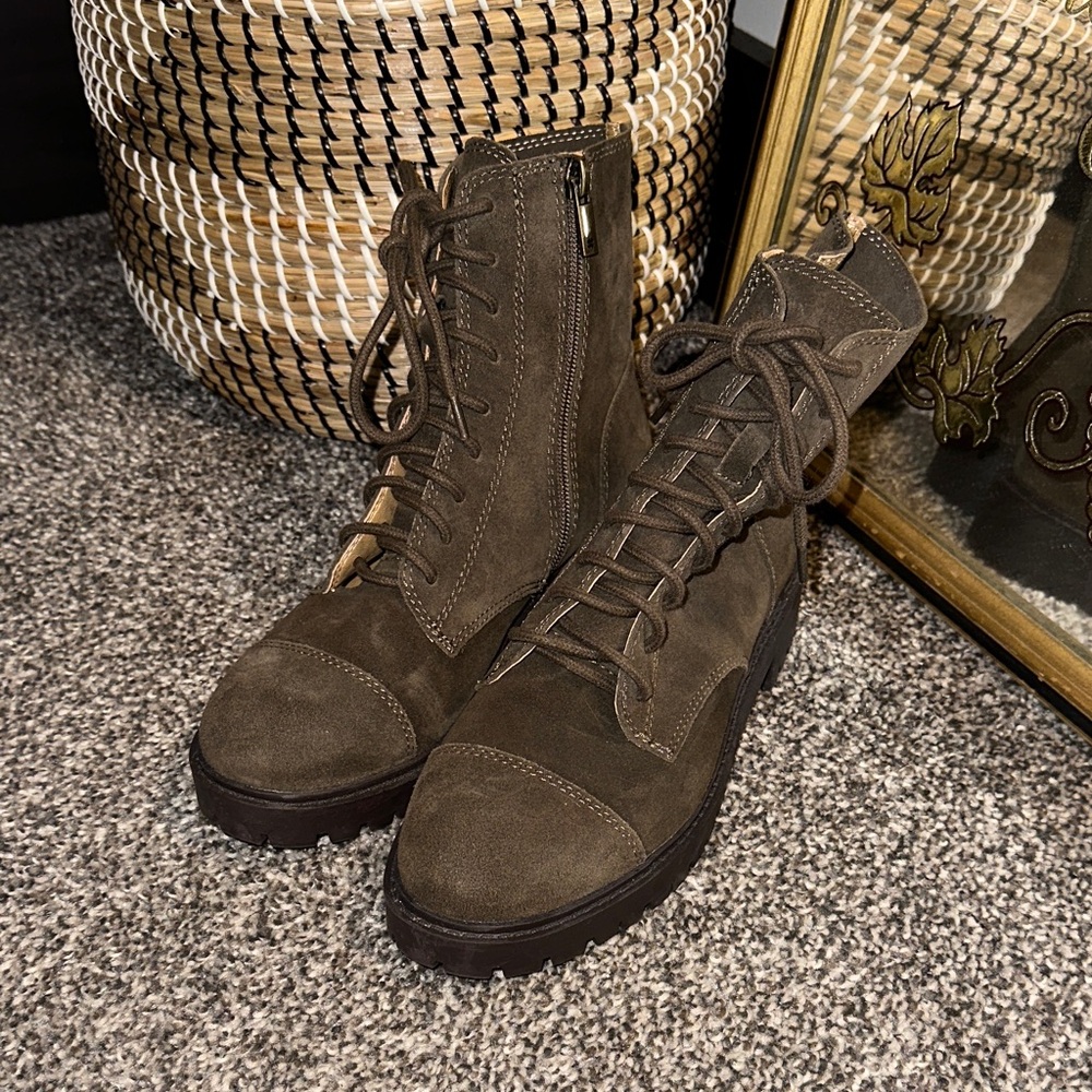 Lucky Brand Women's Combat Boots